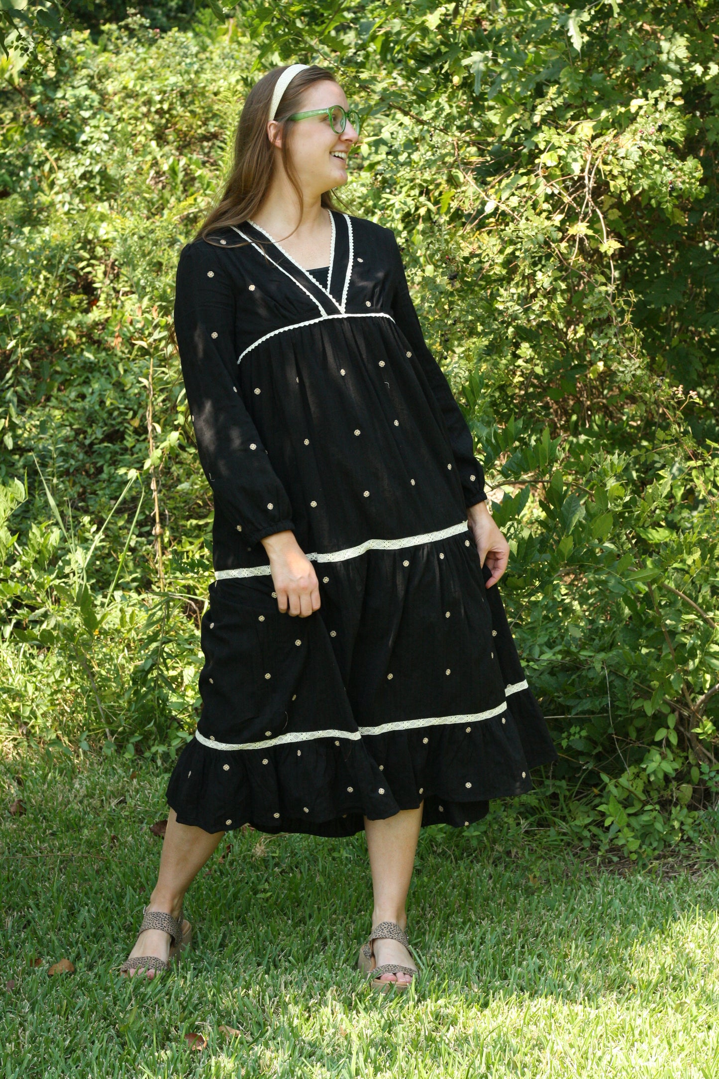 ALL OVER EMBROIDERY MIDI DRESS