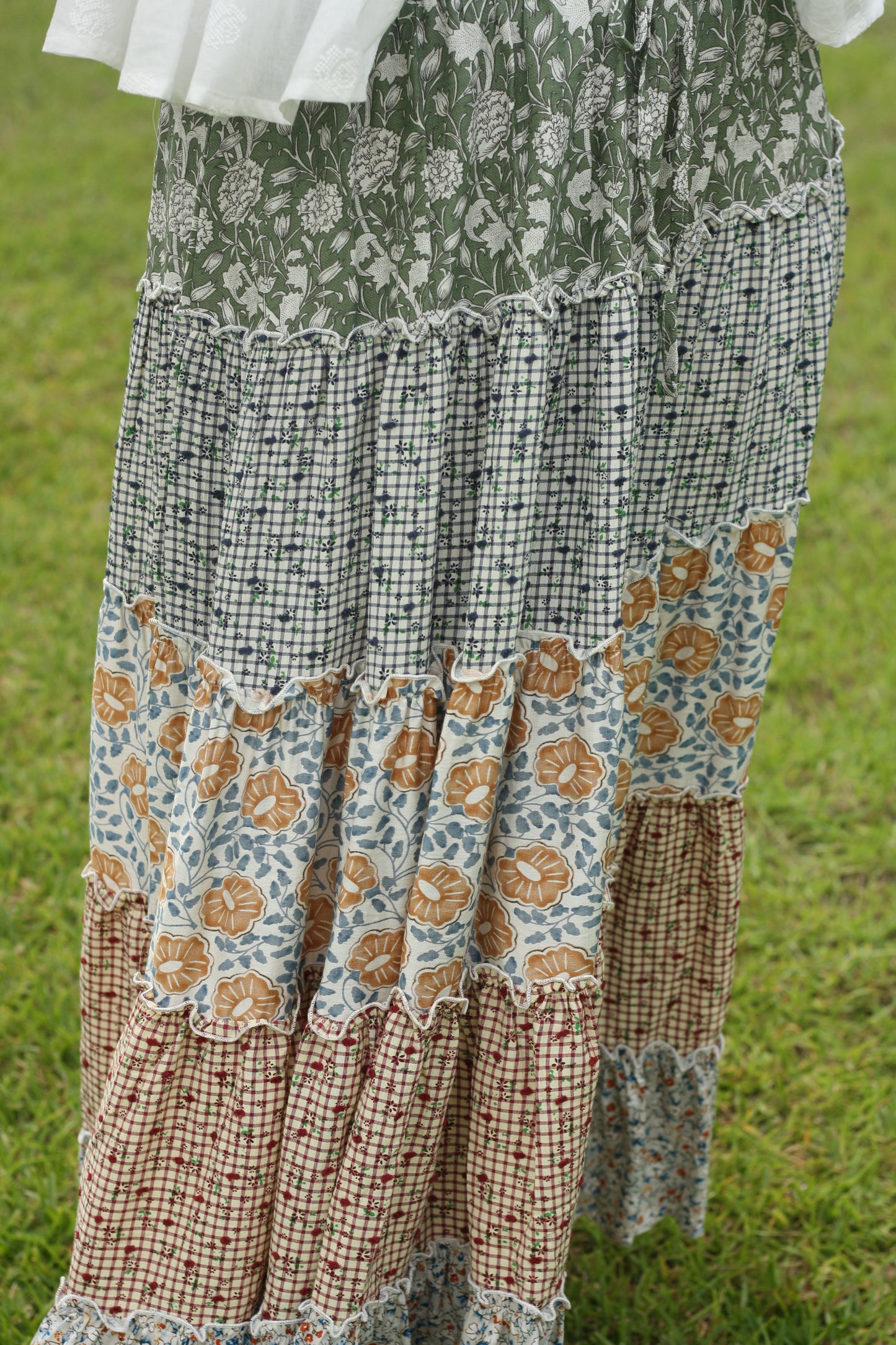 Rosette Midi Skirt